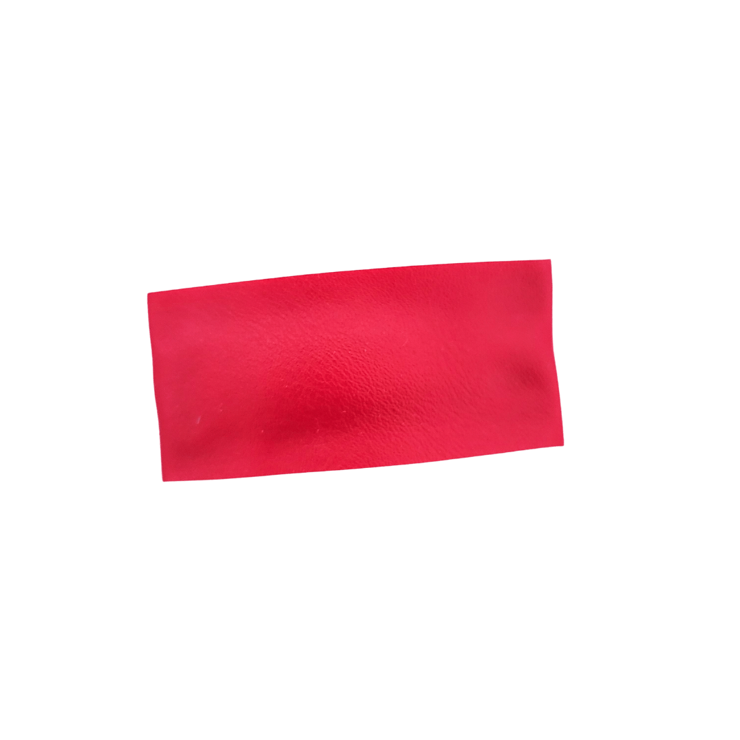 Callie - Red