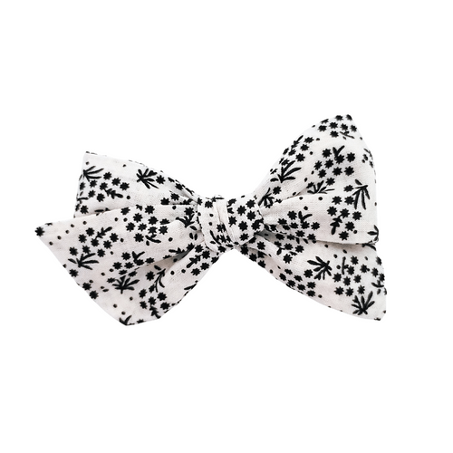 Layla - Classic Floral