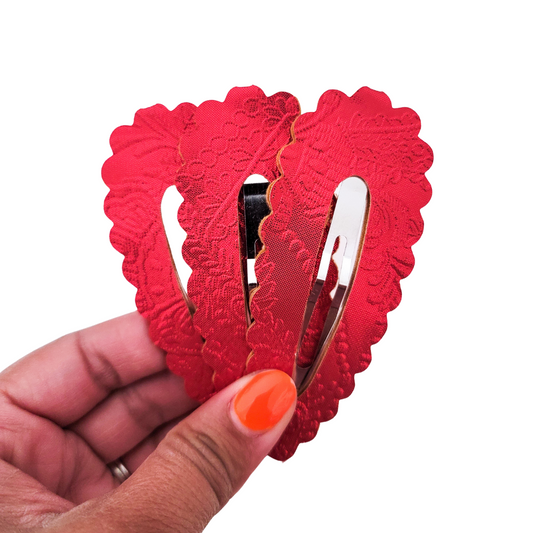 Scallop Snap Clip - Red Lace